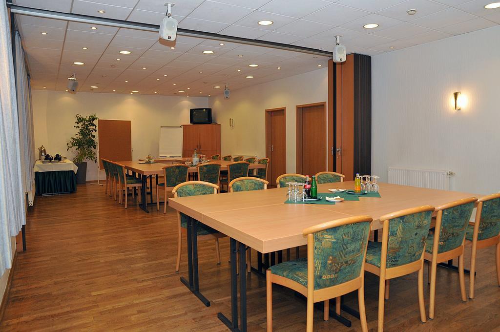 Hotel Friesen Werdau Extérieur photo